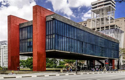 サンパウロ美術館、ブラジルの芸術と文化に触れる壮大な旅へ！